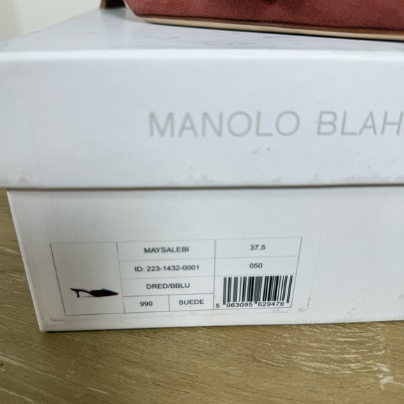 Manolo Blahnik Maysalebi Suede Buckle 
Kitten-Heel Mules 50 mm - Picture 3 of 10